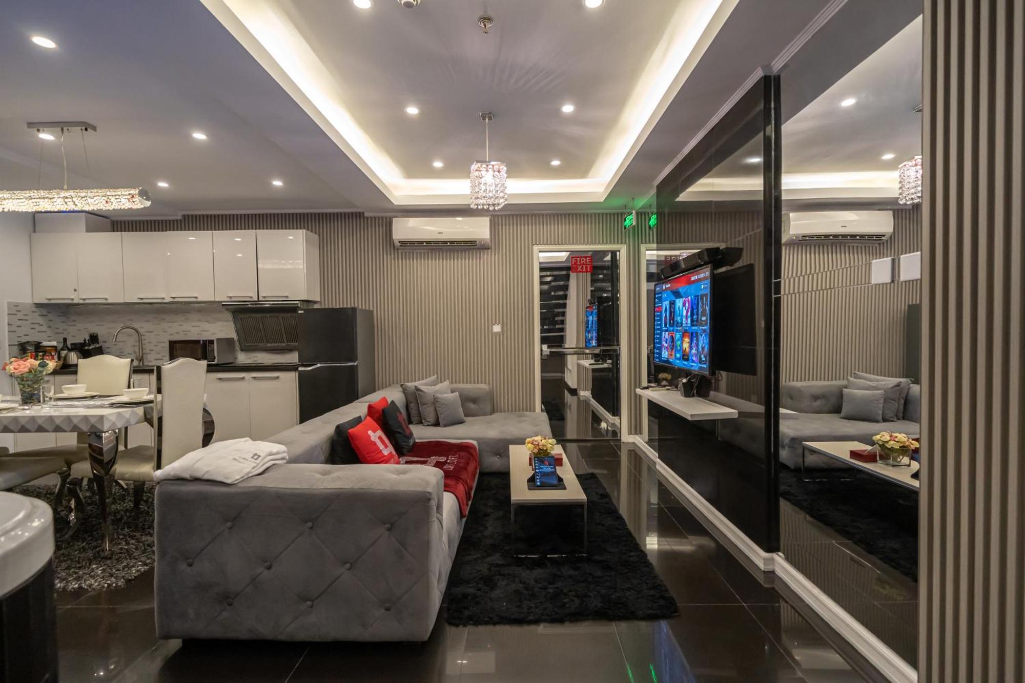 Luks Lofts Hotel & Residences Batangas Esterno foto