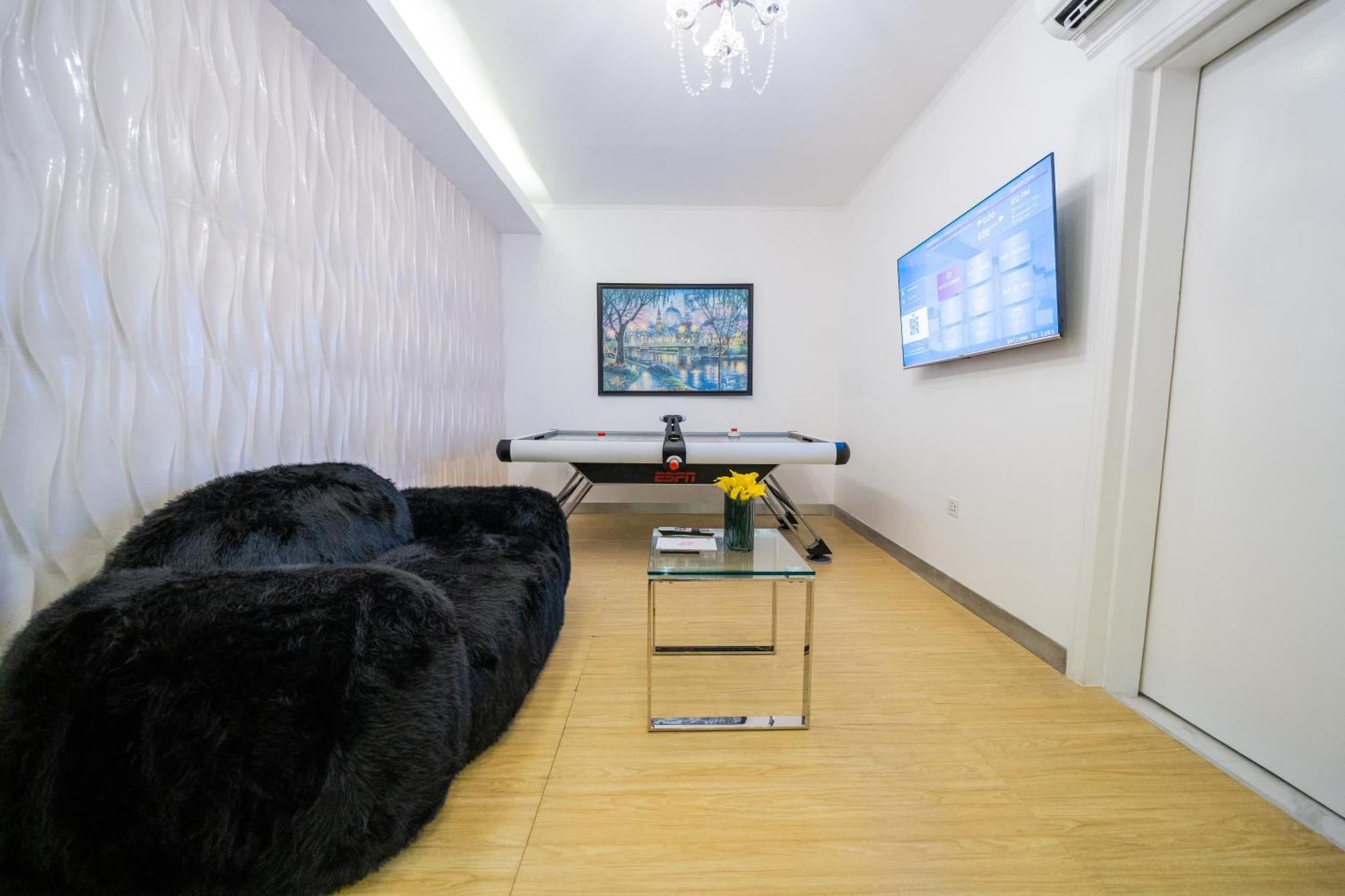 Luks Lofts Hotel & Residences Batangas Esterno foto